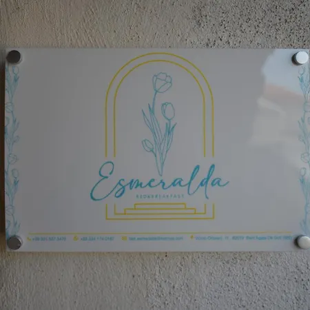 Esmeralda *